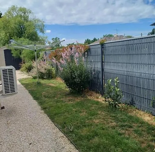 Apartment Maison Individuelle *